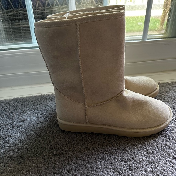 Arizona Jean Company Sand Suede Boots - Picture 3 of 7